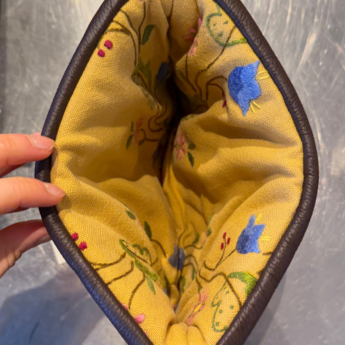 Recraft Tehætte, Skind Brun