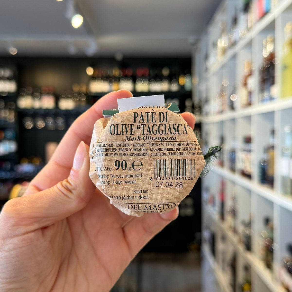Del Mastro Mørk Olivenpasta 90g