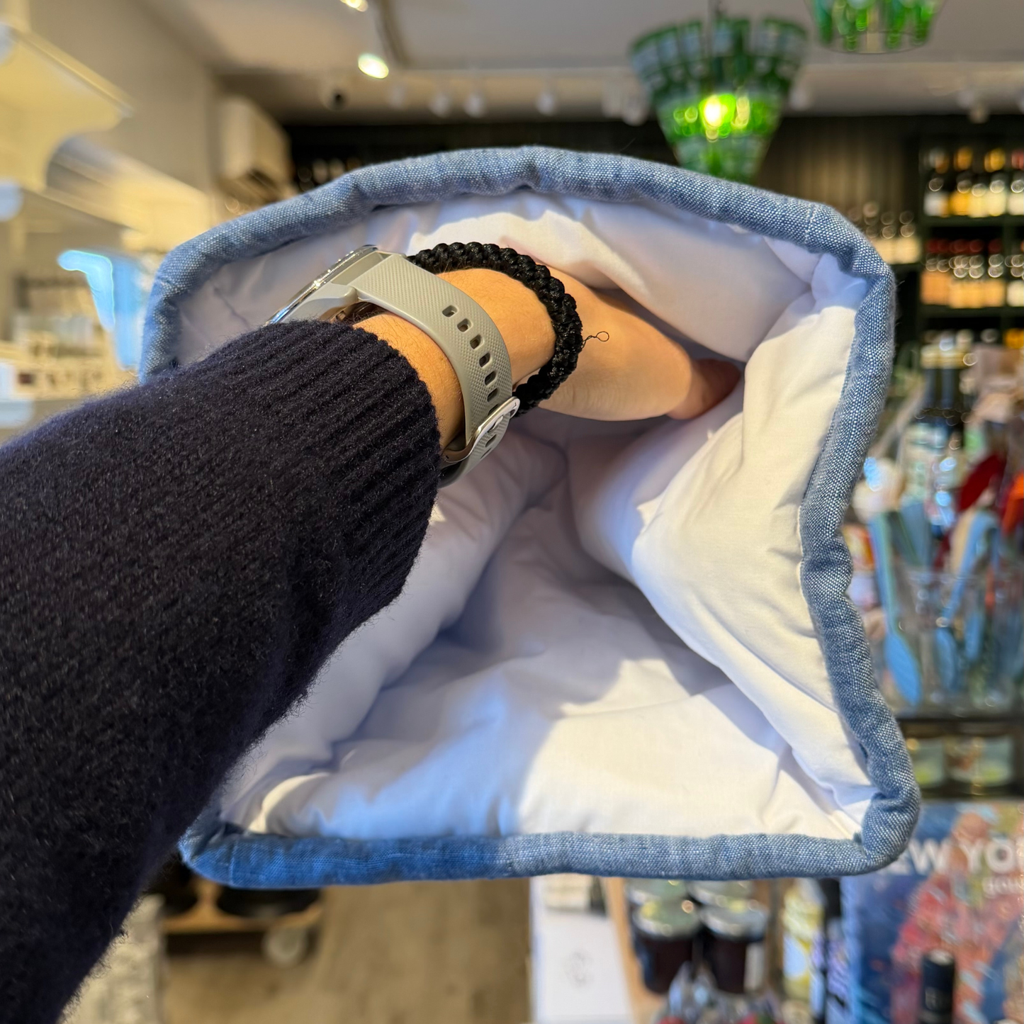 Ibsdatter tehætte, blå