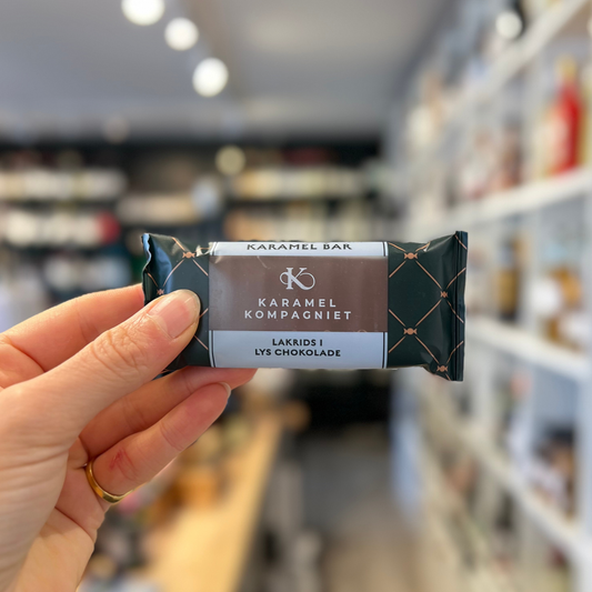 Karamel Kompagniet - Karamel bar, Lakrids i lys chokolade