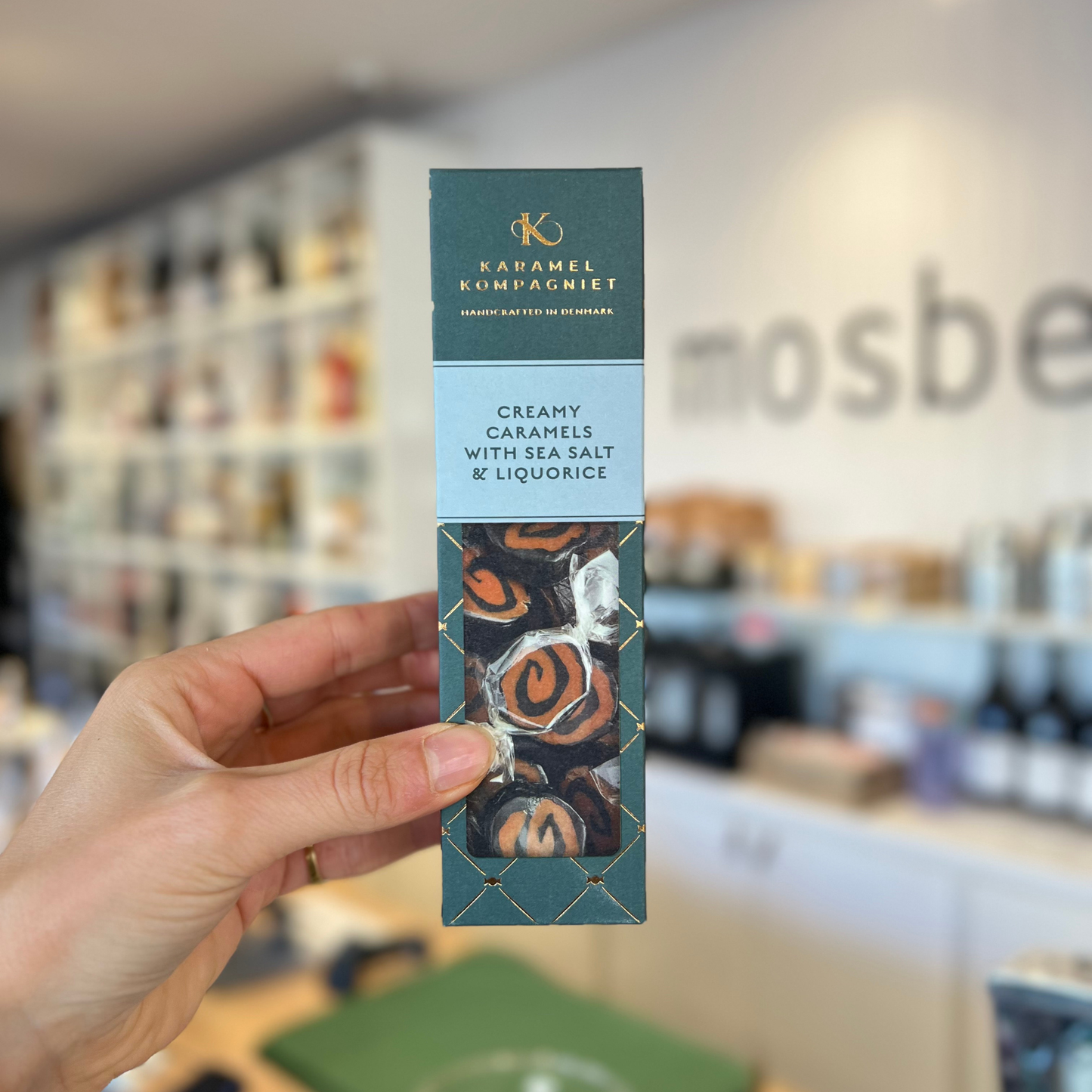 Karamelkompagniet - Creamy Caramels With Sea Salt & Liquorice